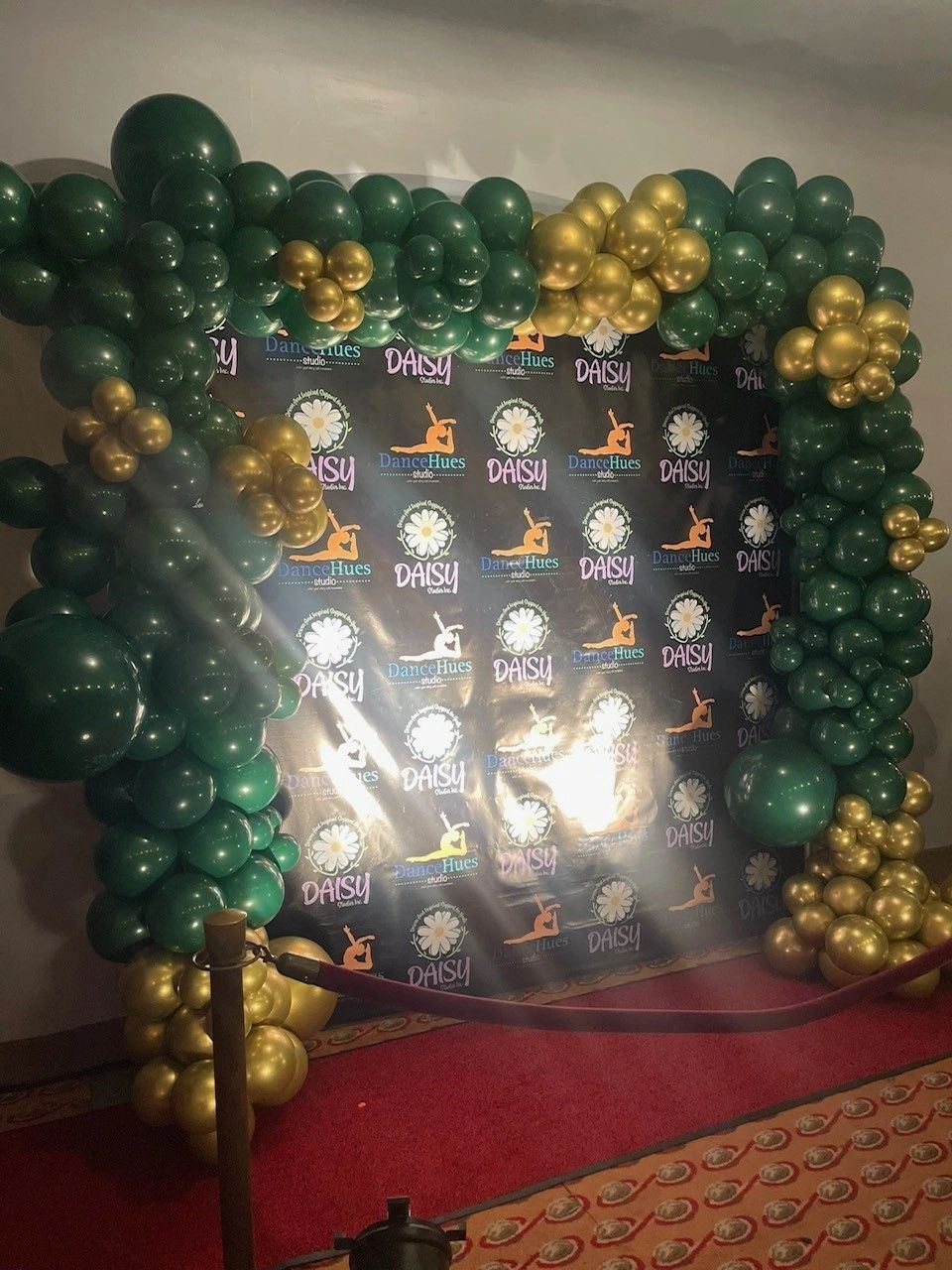 Green and gold balloon frame